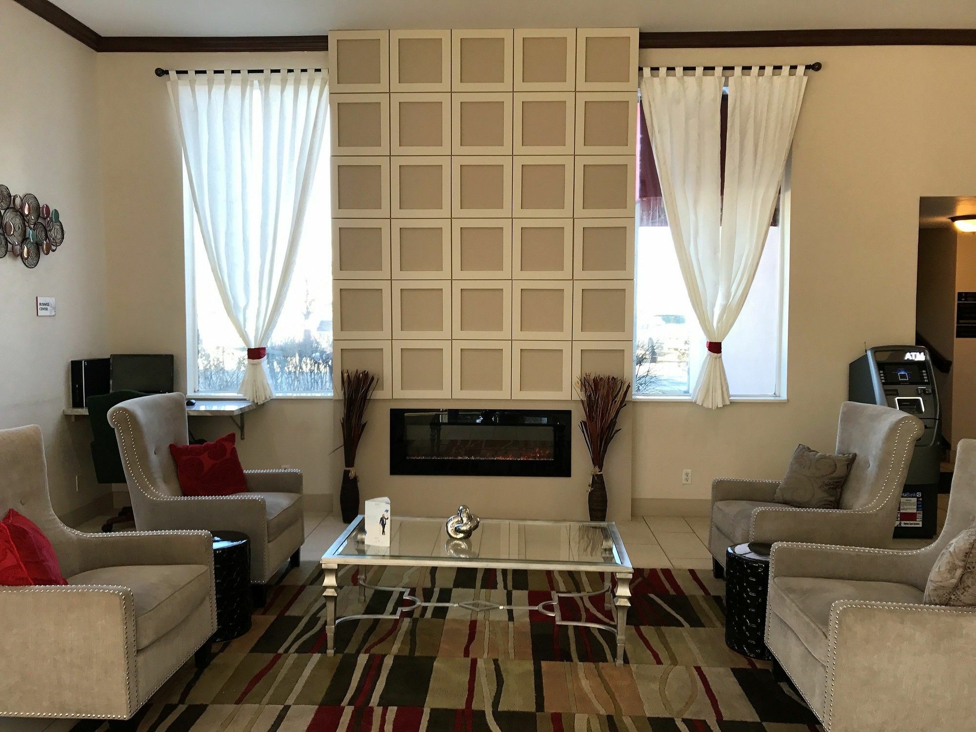 Ramada by Wyndham Draper Hotel Bagian luar foto