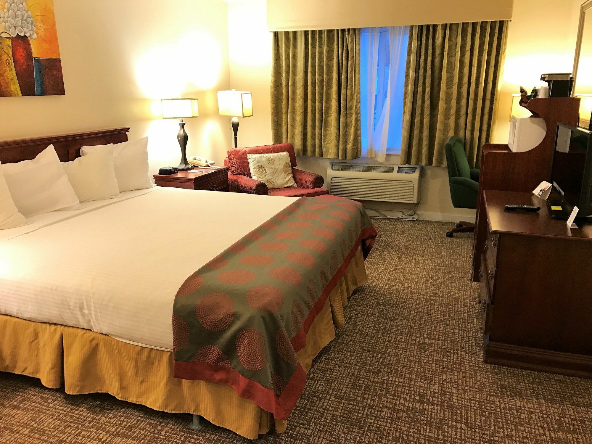 Ramada by Wyndham Draper Hotel Bagian luar foto